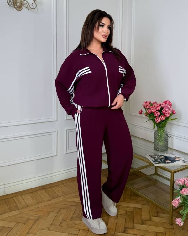 Костюм трикотпж