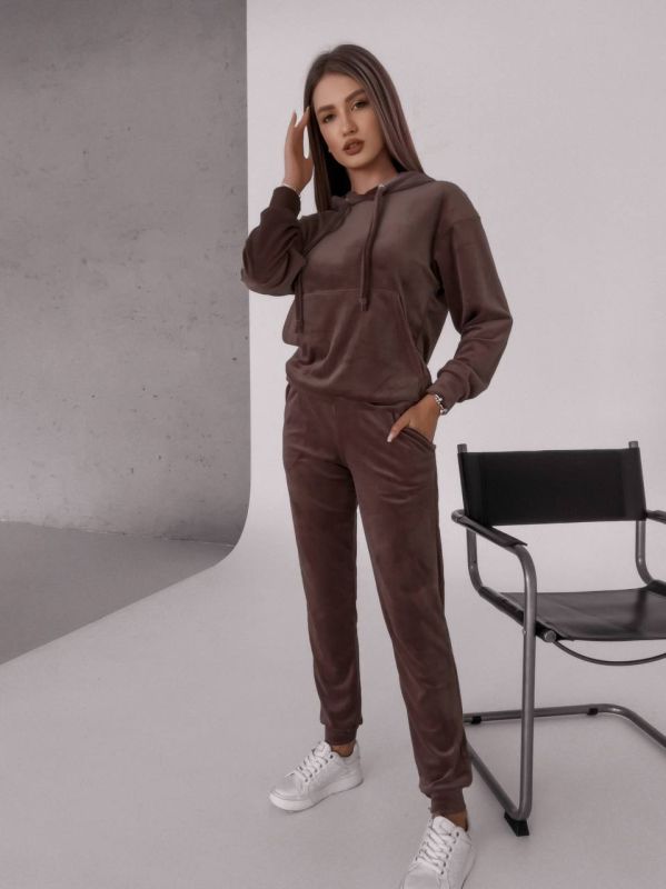 Велюровий костюм