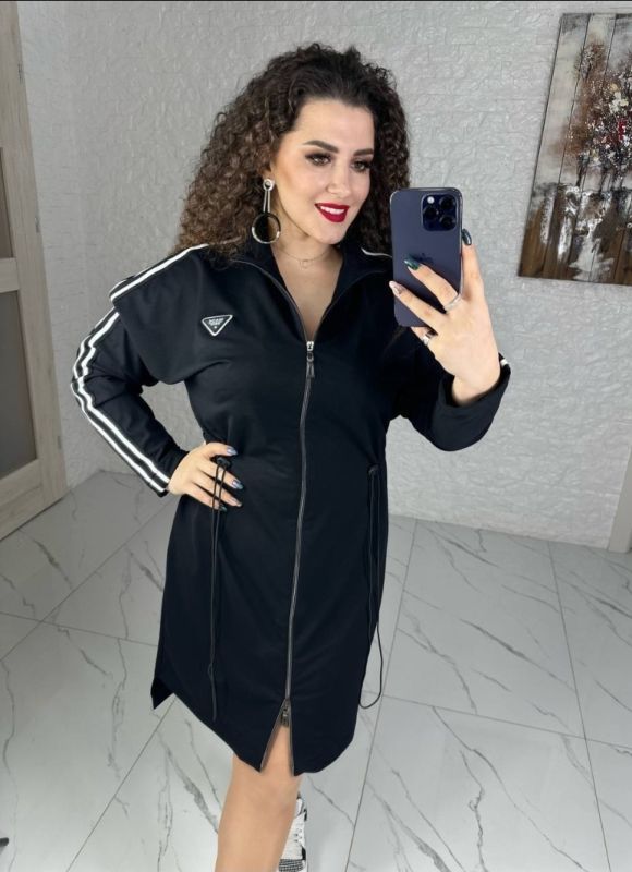 Знижки Сукня трикотаж