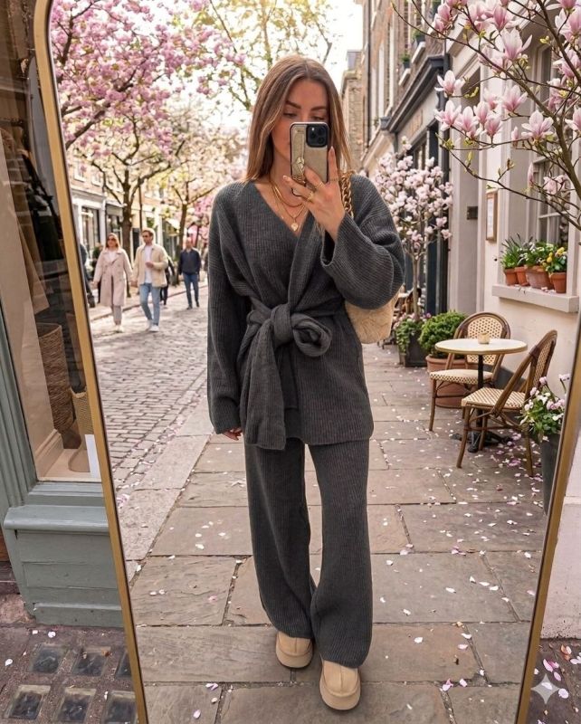 Розпродаж  Костюм  ангора рубчик