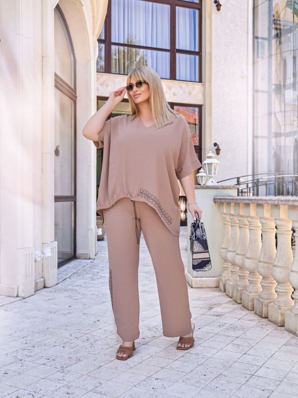 ЗНИЖКИ Костюм жатка