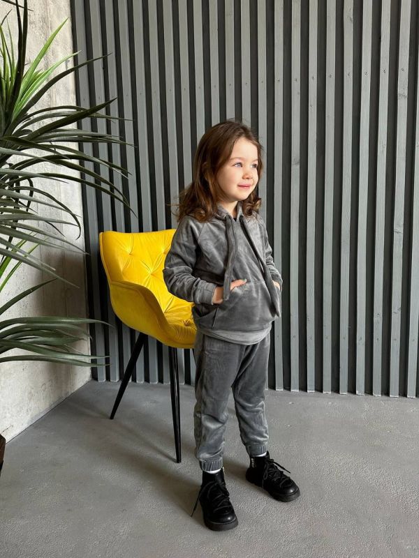 Дитячі велюрові костюми 030 графіт