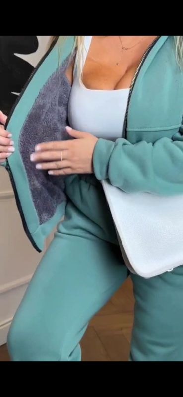 Акційна цінаТеплий костюм - з підкладом Teddi Тканина: трьонитка з начосом, куртка має під