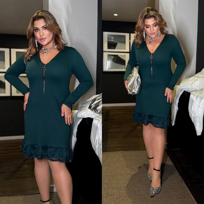 Сукня Тканина :  рубчик + гіпюр ( гарно тягнеться ) Довжина сукні : 100 см. Довжина рукава : 64 см.